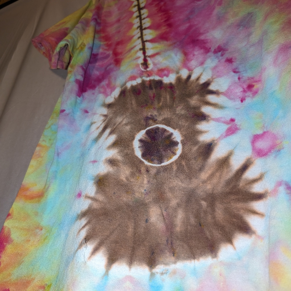 Ice dye Guitar t-shirt, Medium tie dye guitar festival t-shirt - Picture 5 of 5